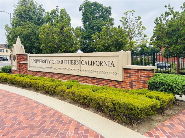 2516 Alcazar Street, Los Angeles CA: https://media.crmls.org/medias/80df9bbc-5211-4372-8ea2-6572cc900fd4.jpg