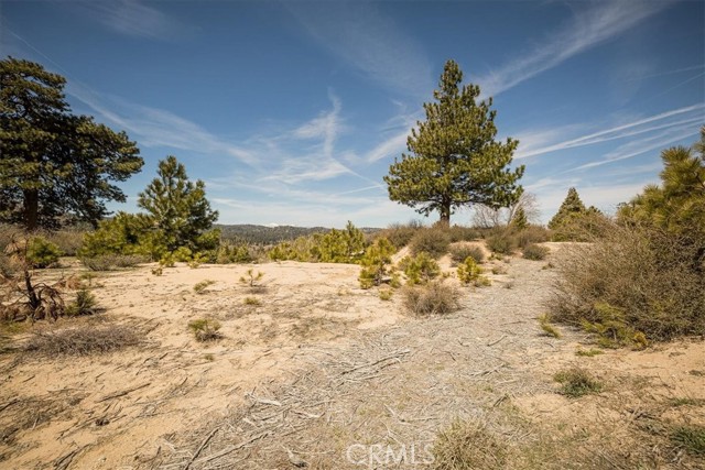 Detail Gallery Image 7 of 15 For 150 Mill Pond Rd, Lake Arrowhead,  CA 92352 - – Beds | – Baths