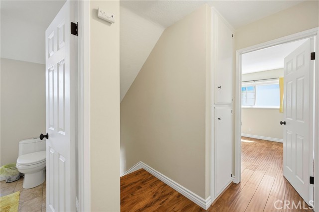 Detail Gallery Image 35 of 49 For 105 Harvard Ln, Seal Beach,  CA 90740 - 5 Beds | 2 Baths