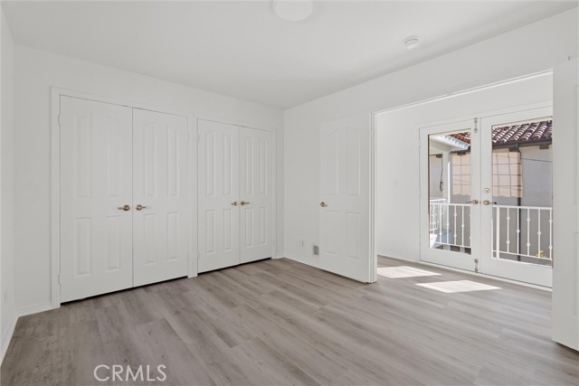 646 Avenue B photo 25
