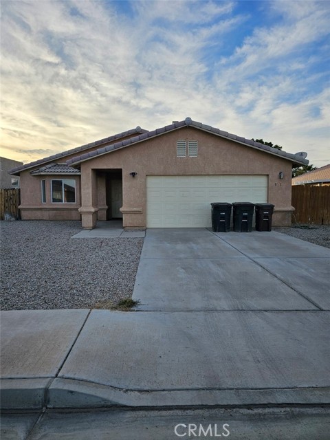 781 Aurora Way, Blythe CA: https://media.crmls.org/medias/80e1a6c4-4240-460e-8fb1-cc4582fee8ad.jpg