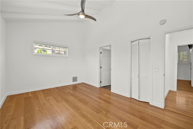 4919 Dunsmore Avenue, La Crescenta CA: https://media.crmls.org/medias/80e1b099-ed0f-42c7-b7d9-df0b24981325.jpg