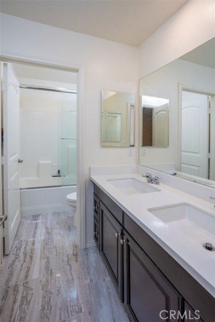 Image 13 of 32 For 5433 Starling Drive