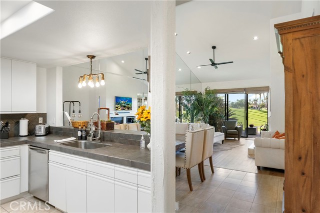 Detail Gallery Image 7 of 35 For 38635 Nasturtium Way, Palm Desert,  CA 92211 - – Beds | – Baths