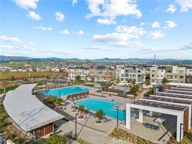 Detail Gallery Image 42 of 43 For 27013 Hummingbird Ln, Valencia,  CA 91381 - 3 Beds | 3 Baths