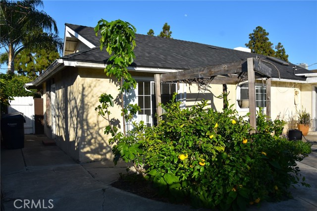 Detail Gallery Image 33 of 43 For 16131 Nassau Ln, Huntington Beach,  CA 92649 - 3 Beds | 3 Baths