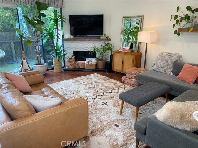 4218 Troost Unit: 15