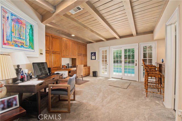 Detail Gallery Image 11 of 26 For 16534 Bosque Dr, Encino,  CA 91436 - 3 Beds | 2/1 Baths
