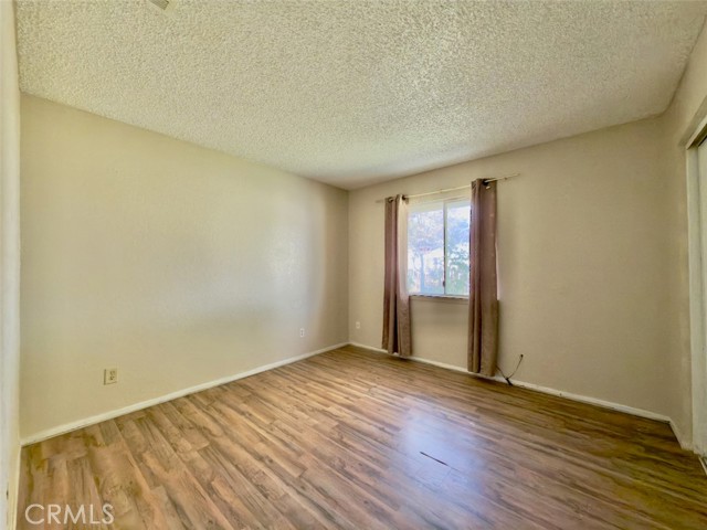 40912 168th E, Lancaster CA: https://media.crmls.org/medias/80e65720-122b-4c61-9423-c089b2ab546b.jpg