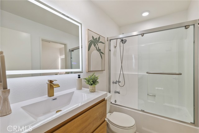Detail Gallery Image 14 of 42 For 424 Deerfield Ave #172,  Irvine,  CA 92606 - 2 Beds | 1/1 Baths