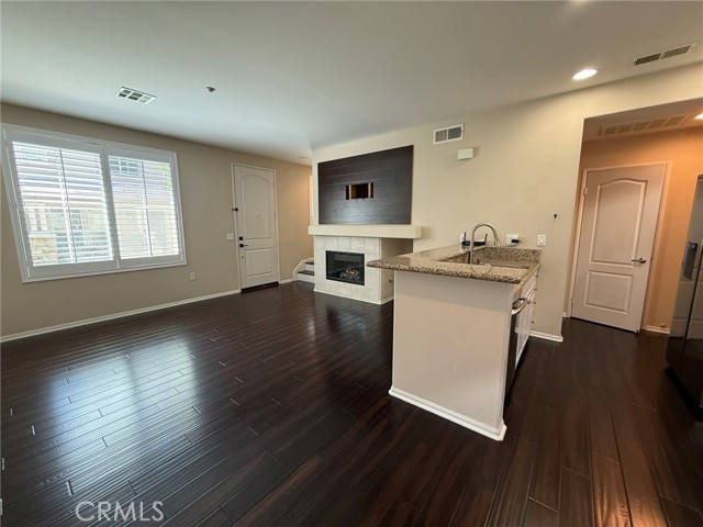 Detail Gallery Image 7 of 39 For 30505 Canyon Hills Rd #403,  Lake Elsinore,  CA 92532 - 2 Beds | 2/1 Baths