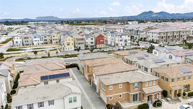 Detail Gallery Image 40 of 40 For 6064 Snapdragon, Corona,  CA 92880 - 4 Beds | 2/1 Baths