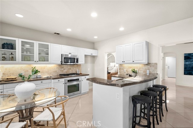 52 Anjou, Newport Coast CA: https://media.crmls.org/medias/80e854d1-6abb-43ce-8329-3f5ceb779285.jpg