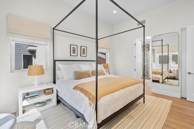 2311 Voorhees Avenue, Redondo Beach, California 90278, 3 Bedrooms Bedrooms, ,3 BathroomsBathrooms,Residential,Sold,Voorhees,SB22053770