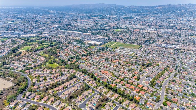 2061 S Sawgrass Court, La Habra CA: https://media.crmls.org/medias/80e95abe-eade-4644-983a-983a27b3cdab.jpg