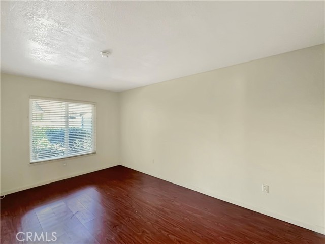 Detail Gallery Image 7 of 17 For 2526 S Laurelwood #117,  Santa Ana,  CA 92704 - 2 Beds | 1 Baths
