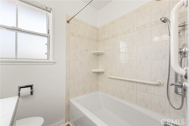 Detail Gallery Image 28 of 42 For 2137 Ostrom, Long Beach,  CA 90815 - 3 Beds | 2 Baths