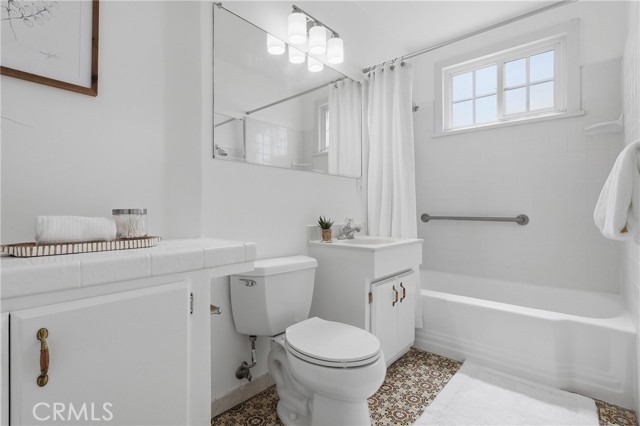 Detail Gallery Image 17 of 37 For 22415 Redbeam Ave, Torrance,  CA 90505 - 3 Beds | 2 Baths