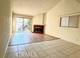 Living & dining area