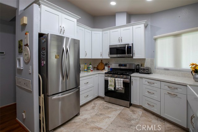 10961 Desert Lawn Dr, Calimesa CA: https://media.crmls.org/medias/80ebb88f-2bec-4fb6-95b6-53e65968becc.jpg