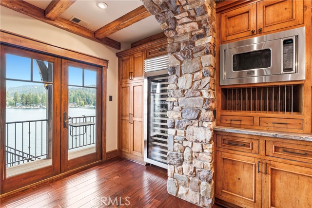 Detail Gallery Image 58 of 70 For 27453 Bayshore Dr, Lake Arrowhead,  CA 92352 - 8 Beds | 6/2 Baths