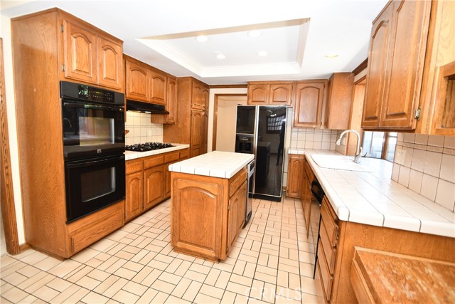 20318 Regina Avenue, Torrance CA: https://media.crmls.org/medias/80ebd4ef-1b13-4e3e-8cc6-bf0d6ae91bcb.jpg