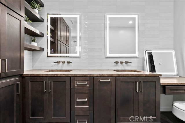 3556 Rutgers Avenue, Long Beach CA: https://media.crmls.org/medias/80ec60aa-b410-4c9c-94f4-9f2467fda889.jpg
