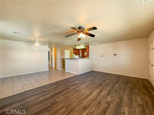 Detail Gallery Image 10 of 14 For 584 E Chaparral Dr, Blythe,  CA 92225 - 4 Beds | 2 Baths