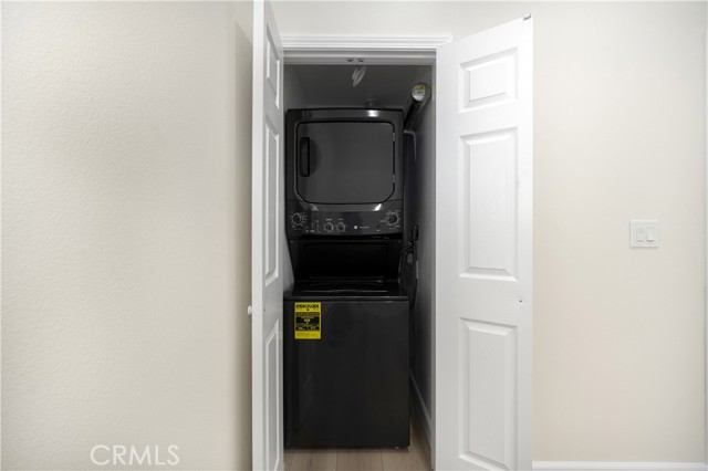 1540 Northwood Road, Seal Beach CA: https://media.crmls.org/medias/80edd38c-6f89-4a9d-83d2-693d89bb89ea.jpg
