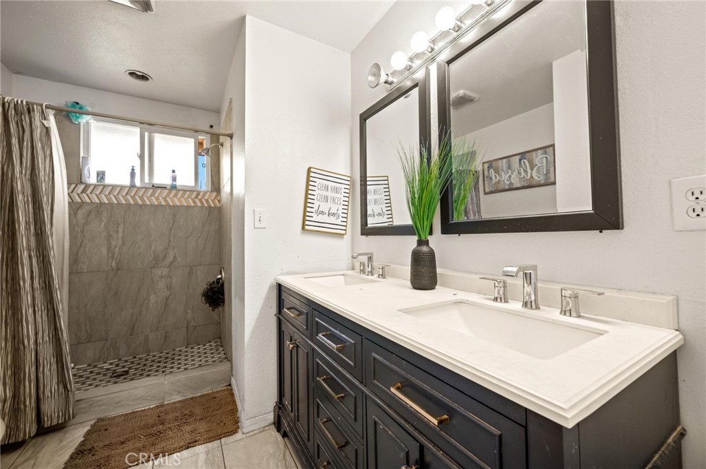 MLS #SR25266344 image #15