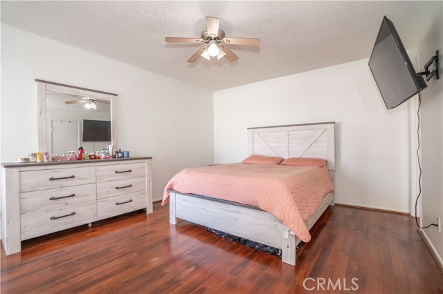 Detail Gallery Image 19 of 39 For 25035 Peachland Ave #174,  Newhall,  CA 91321 - 3 Beds | 2 Baths