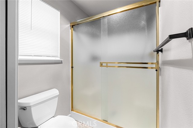 Detail Gallery Image 39 of 64 For 5370 Royal Oaks Dr, Oroville,  CA 95966 - 3 Beds | 2/1 Baths