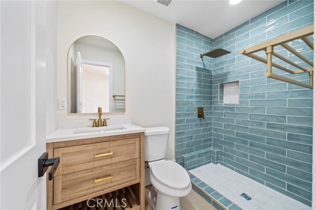 Image 33 of 35 For 1541 Wellington Avenue