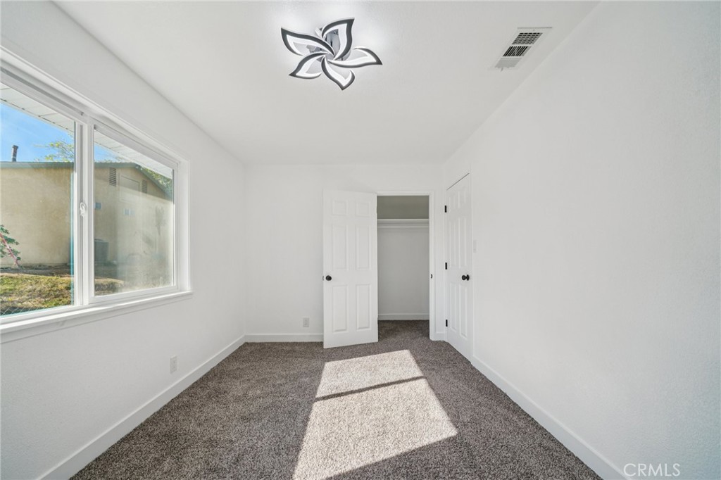 MLS #IG25247641 image #25