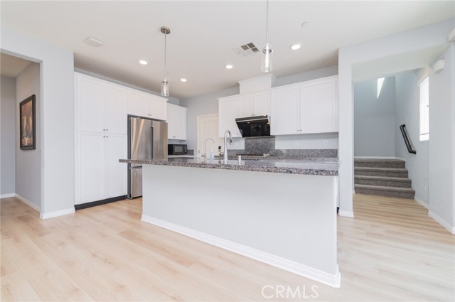 Detail Gallery Image 21 of 47 For 16116 Huckleberry Ave, Chino,  CA 91708 - 4 Beds | 3 Baths