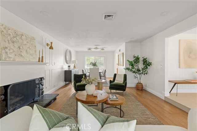 Image 9 of 73 For 4972 Park  