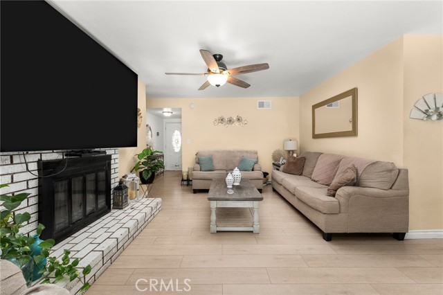 Detail Gallery Image 11 of 37 For 80 E Theodore, Banning,  CA 92220 - 3 Beds | 2 Baths