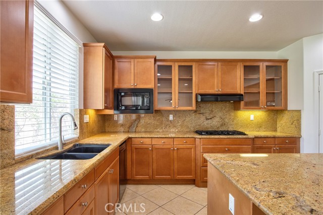 Detail Gallery Image 17 of 75 For 37639 Botanica Pl, Murrieta,  CA 92562 - 6 Beds | 4 Baths