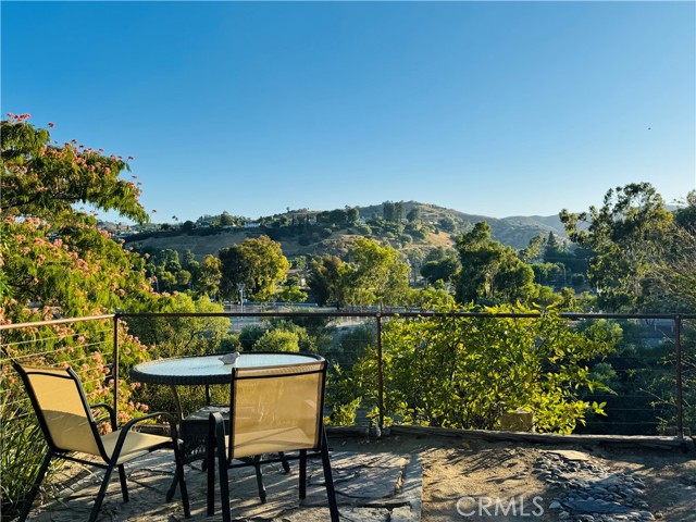 24308 Highlander, West Hills CA: https://media.crmls.org/medias/80f223cd-0818-4983-9e26-06f2ac219579.jpg