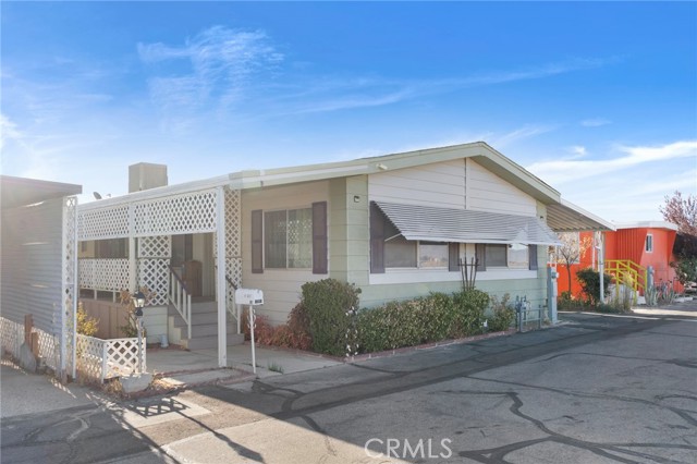 3753 E Avenue I #62, Lancaster CA: https://media.crmls.org/medias/80f2c488-ca02-47b9-a4cf-35c4ace6d3d5.jpg
