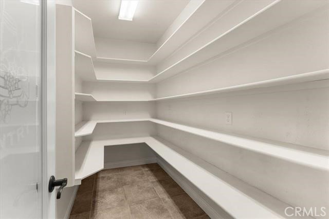 Detail Gallery Image 15 of 73 For 15125 N Kobbuntie Ct, Red Bluff,  CA 96080 - 5 Beds | 3/1 Baths