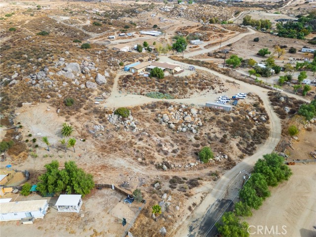 Detail Gallery Image 2 of 46 For 21737 Sardis Ln, Nuevo,  CA 92567 - 4 Beds | 2 Baths