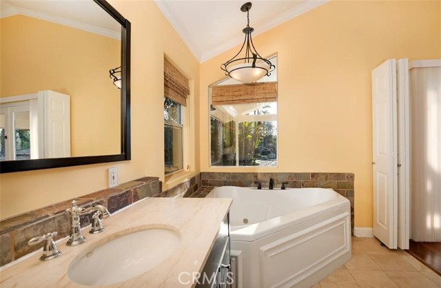 Detail Gallery Image 27 of 47 For 1392 Mardick Rd, Santa Ana,  CA 92705 - 3 Beds | 2/1 Baths