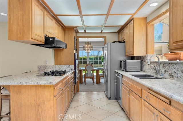 Detail Gallery Image 9 of 53 For 26826 Rolling Vista Dr, Lomita,  CA 90717 - 5 Beds | 3 Baths