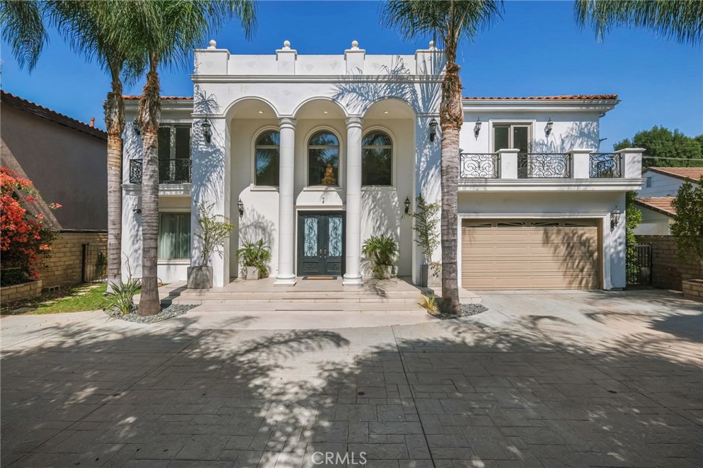 16459 Otsego Street — architectural residence