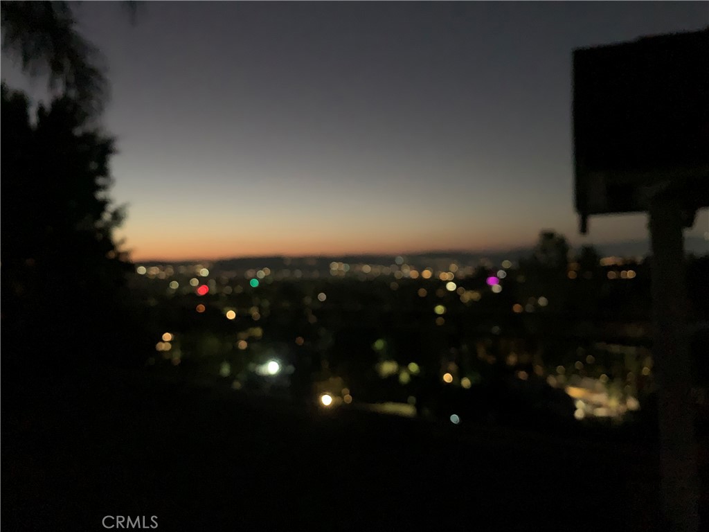 https://media.crmls.org/medias/80f478d8-f5fb-4f65-961f-2d827e1a1a75.jpg?preset=X-Large
