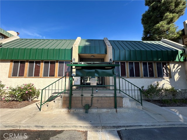 12121 Centralia Street # 305, Lakewood, California 90715, 3 Bedrooms Bedrooms, ,2 BathroomsBathrooms,Residential,For Sale,12121 Centralia Street # 305,CRTR24221541