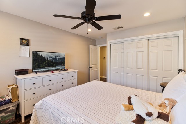 Detail Gallery Image 16 of 30 For 351 W Buffington St, Upland,  CA 91784 - 4 Beds | 3 Baths