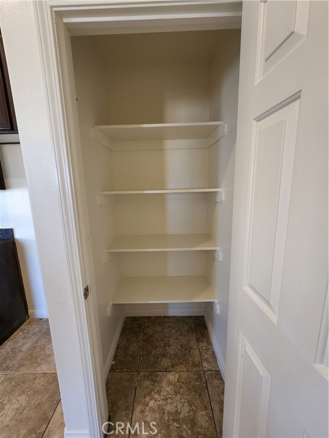 Detail Gallery Image 10 of 21 For 7641 Walpole Ave, California City,  CA 93505 - 3 Beds | 2 Baths