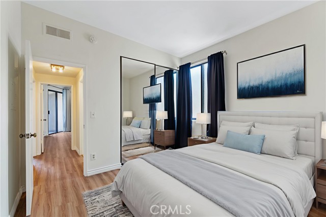 Detail Gallery Image 16 of 23 For 3231 Cheviot Vista Pl #307,  Los Angeles,  CA 90034 - 3 Beds | 2 Baths